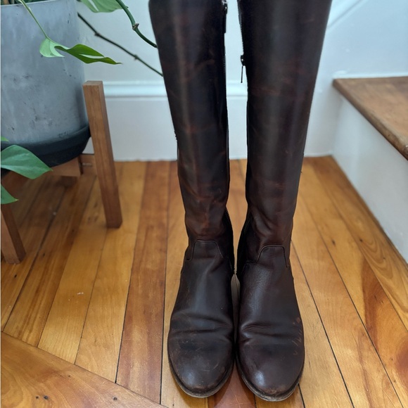 FRYE AND CO. Dark Brown Carson Piping Tall leather boots - wide calf - Picture 4 of 6
